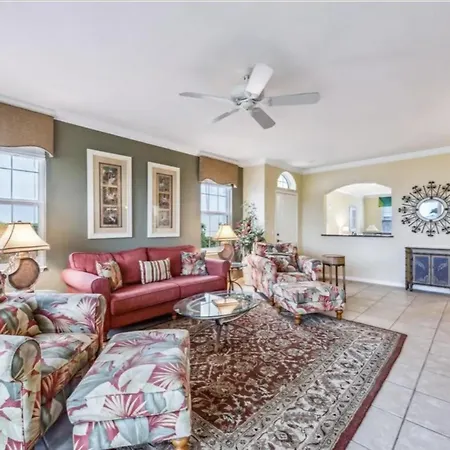 Strand 2 Bedroom First Floor Condo Tennis, Bocce Pickleball And Championships